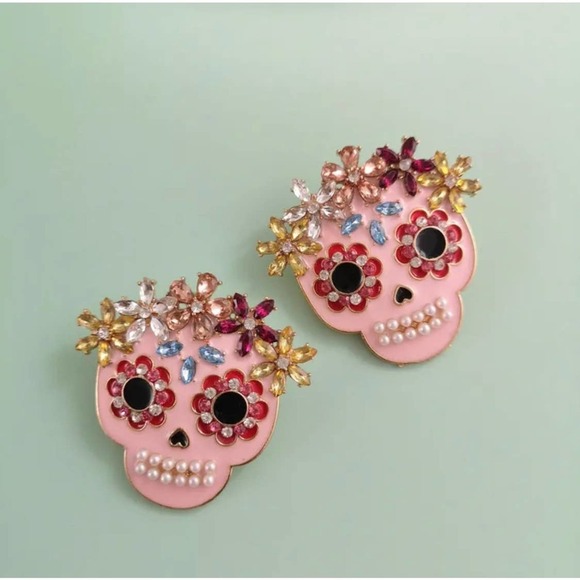 DAY of the dead Skull Stud Earrings rhinestone Embellished Pink Large - Picture 4 of 7